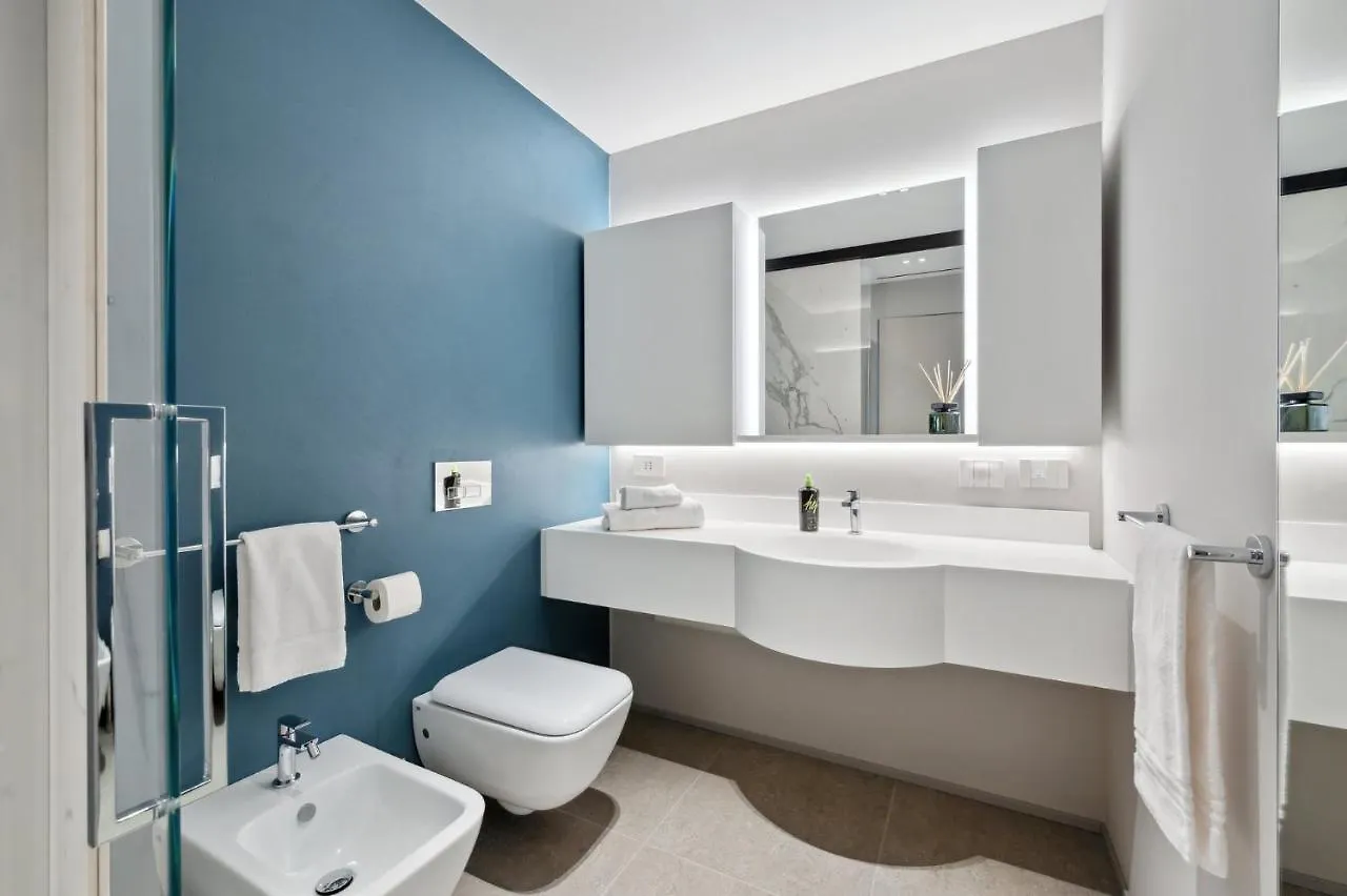 Limehome Milan Via Stresa 0*,  Italie