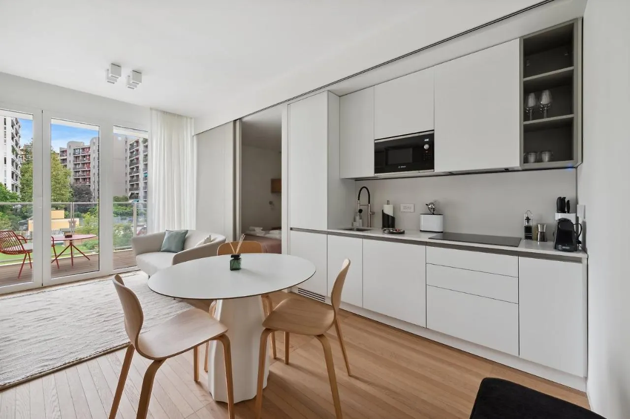 Limehome Milan Via Stresa Italy